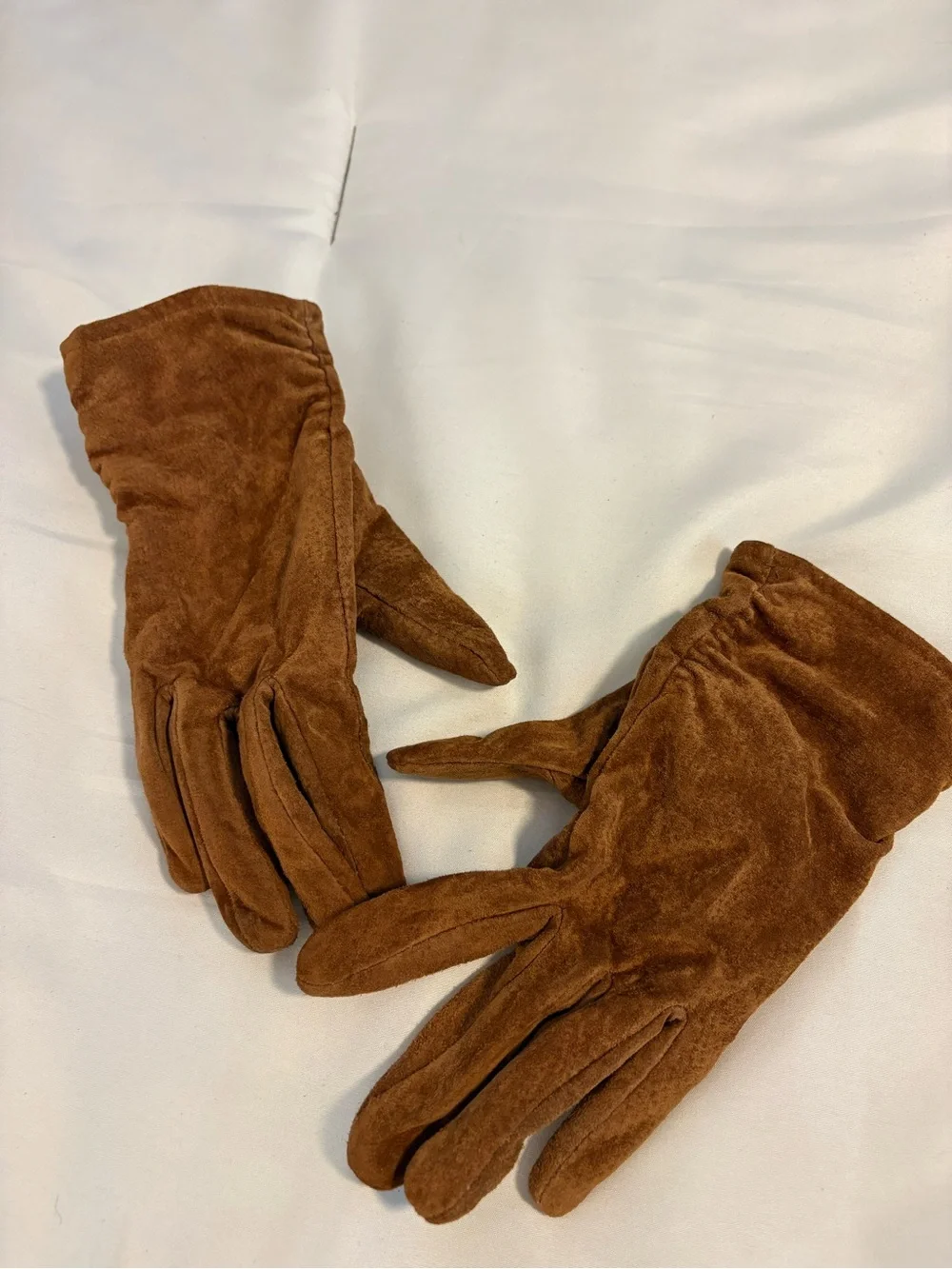 Coldwater Creek Women's Chestnut Suede Gloves